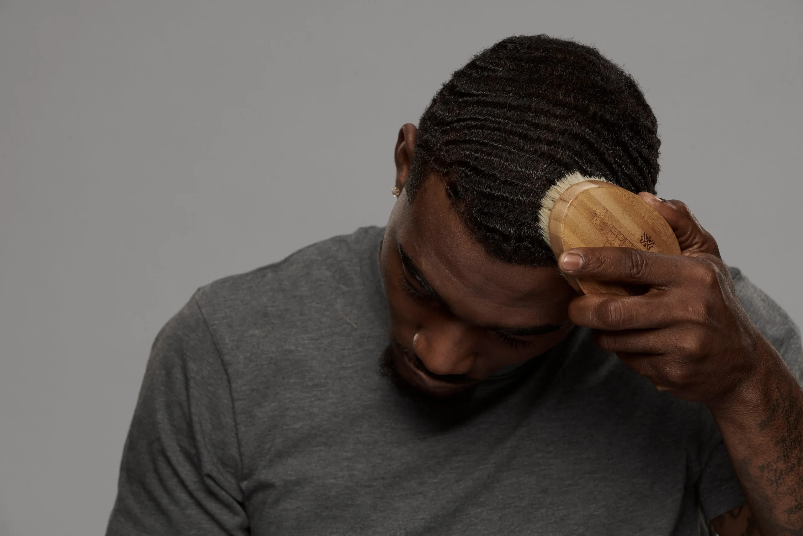 The Best Moisturizing Oils for 360 Waves - EveryWaver